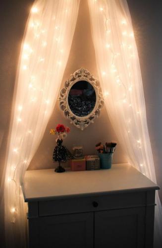 32-string-lights-decorating-ideas-homebnc