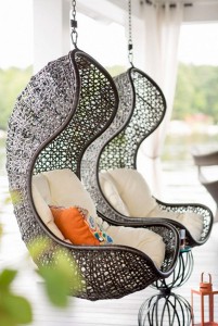 super-cozy-hanging-rattan-chair-11