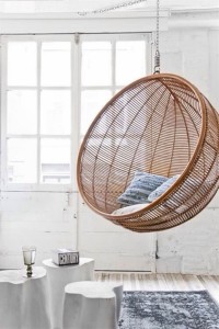 super-cozy-hanging-rattan-chair-21