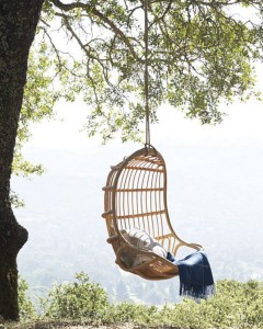 super-cozy-hanging-rattan-chair-65